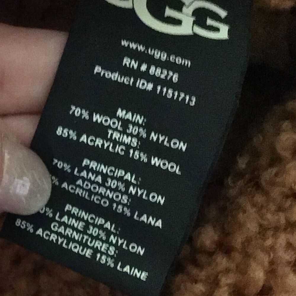 NWT UGG Women's Alaura CloudFluff Sweater - Picture 12 of 13